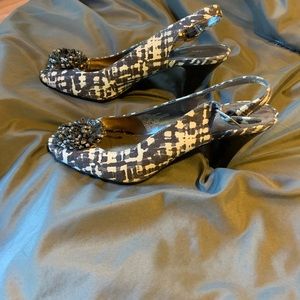 Womens Croft and barrow heels worn once …